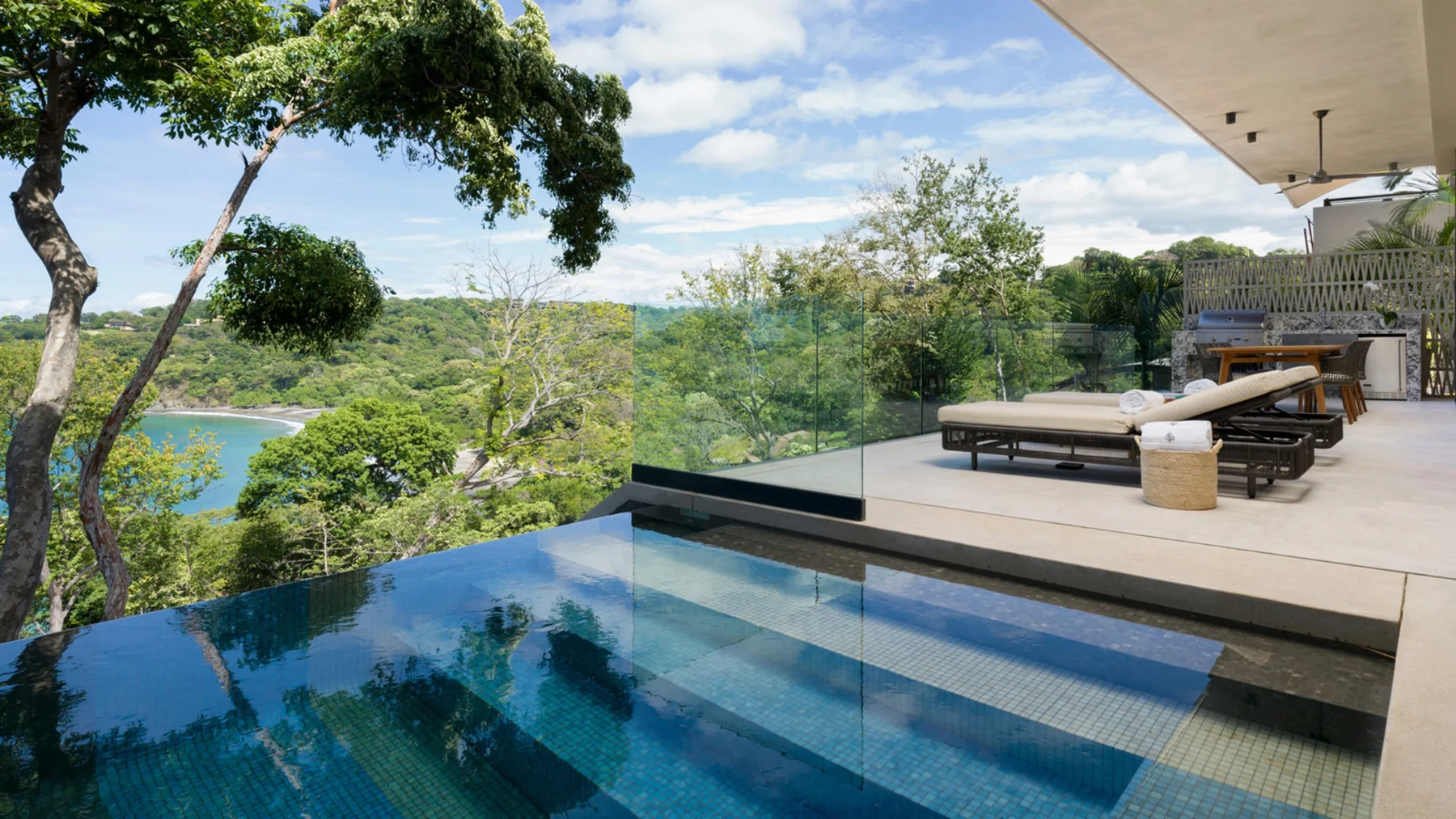 Four Seasons Peninsula Papagayo — Four Seasons Peninsula Papagayo — private-pool accommodation example with forest and ocean outlook