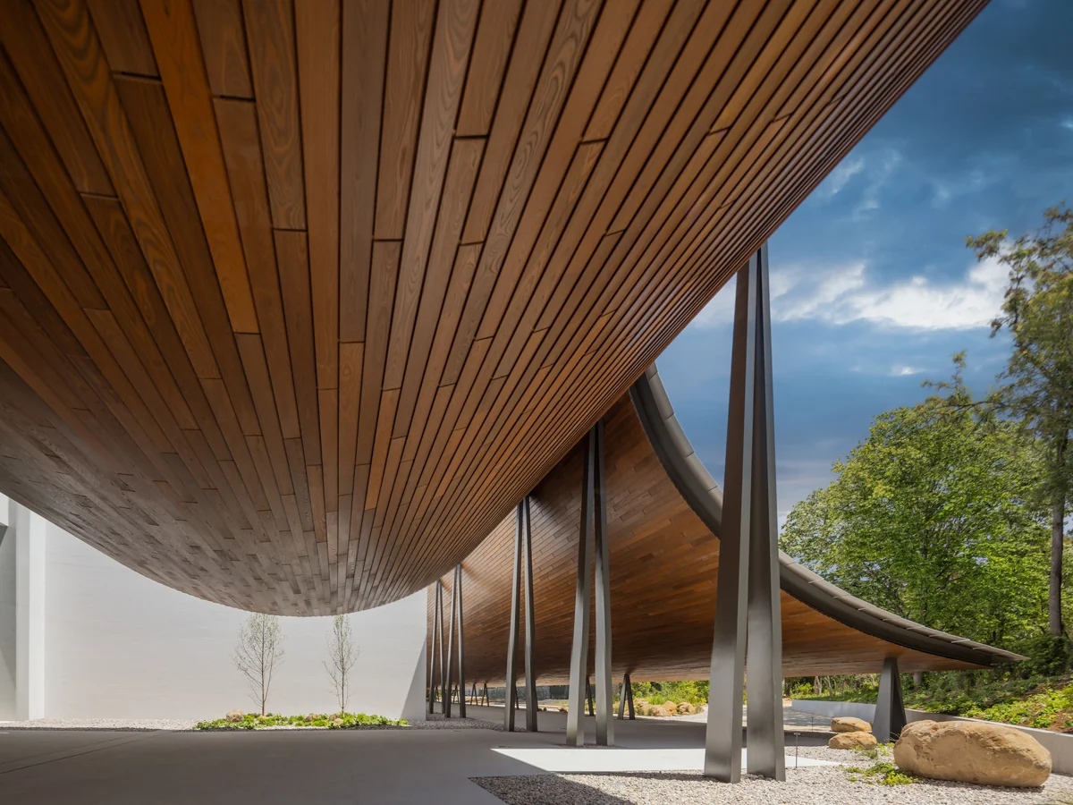 Modern Art and Gardens at CAM